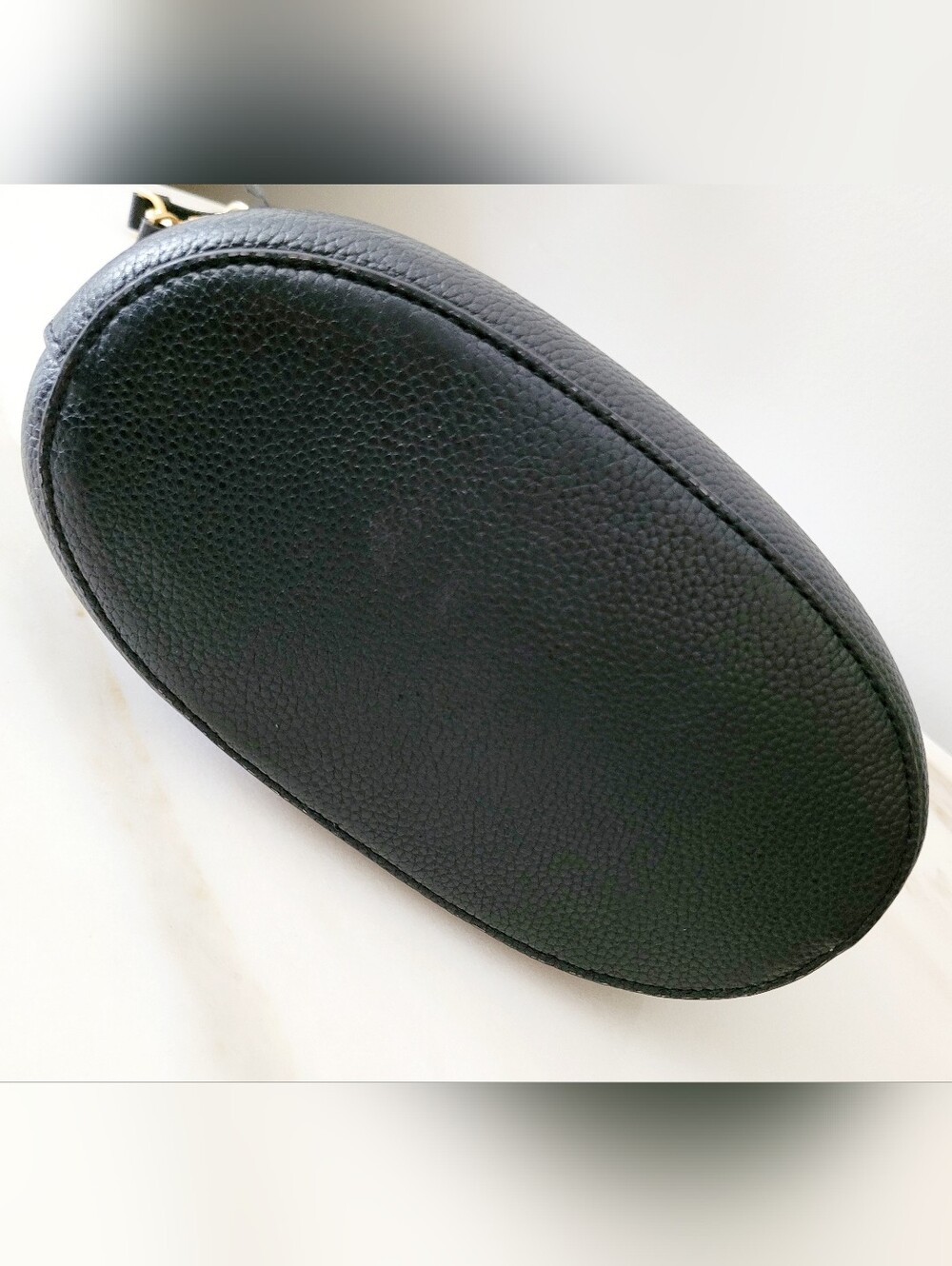 Tory Burch McGraw Black Pebbled Leather Bucket Crossbody/Shoulder Bag - Picture 8 of 16